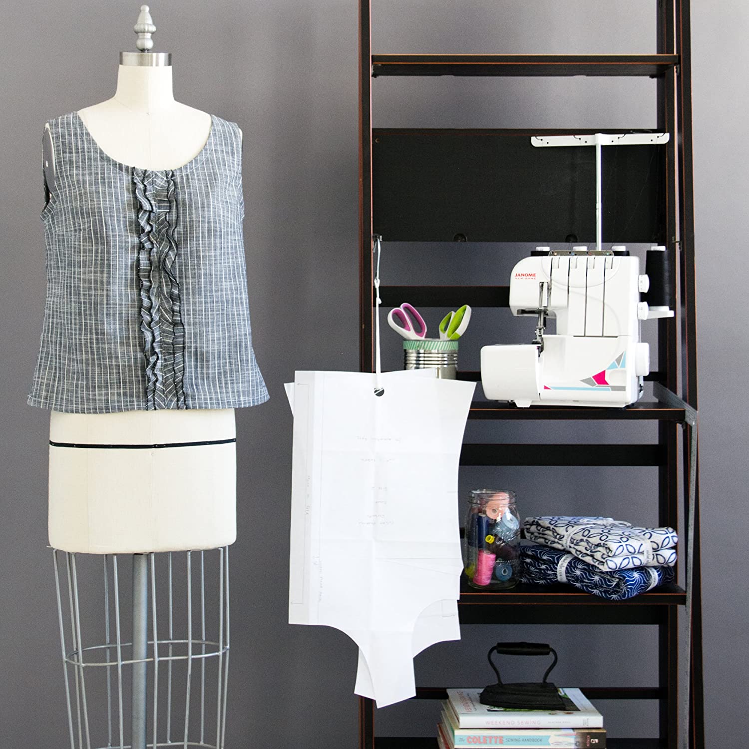 Janome MOD-8933 Serger with Lay-in Threading, 3 and 4 Thread Convertible with Differential Feed