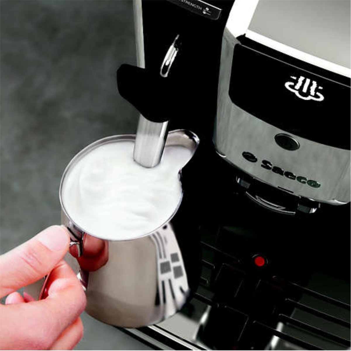 Saeco Incanto HD8911/48 Super Automatic Espresso Machine (Black) – REFURBISHED