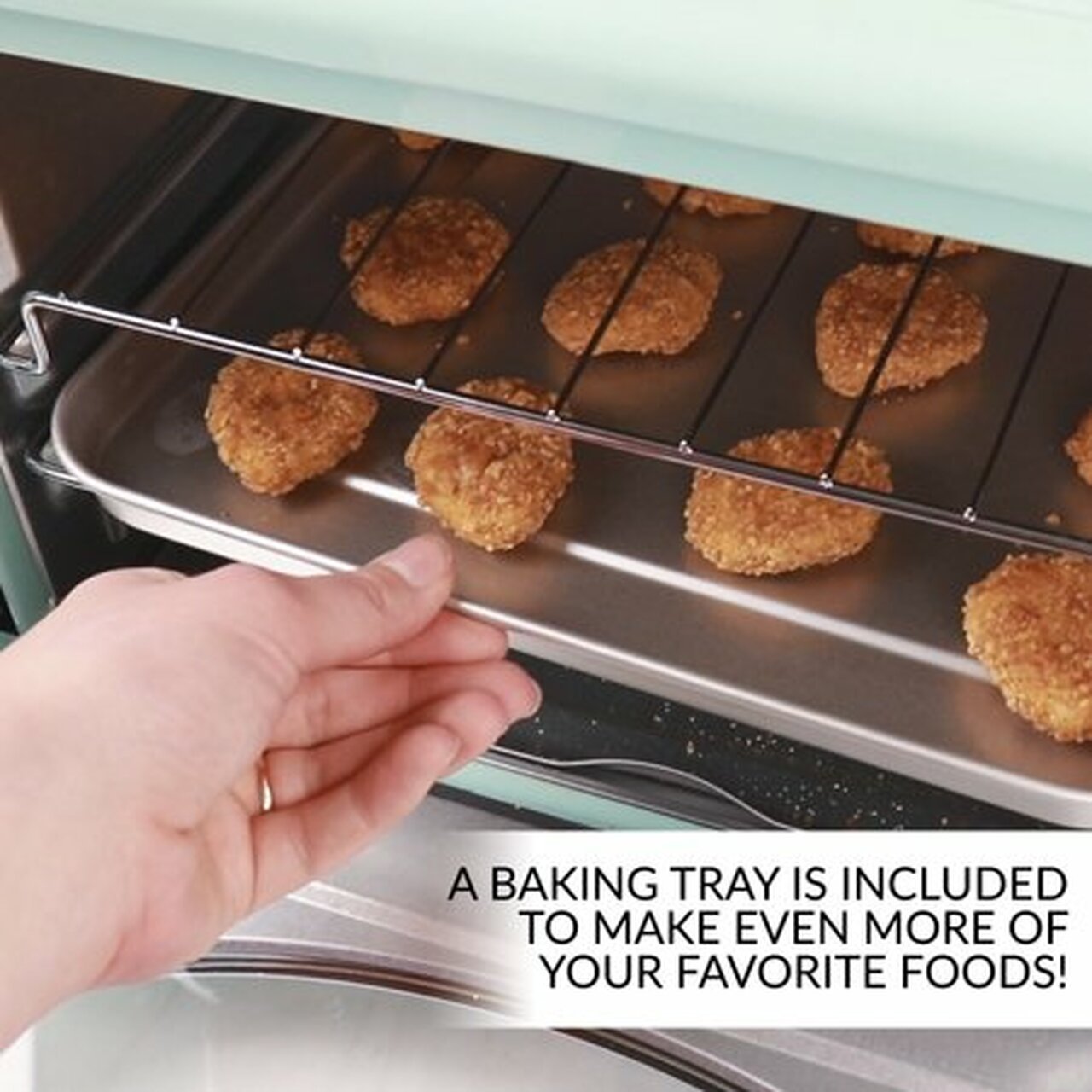 Nostalgia RTOV2AQ Large-Capacity 0.7-Cu. Ft. Capacity Multi-Functioning Retro Convection Toaster Oven, Aqua