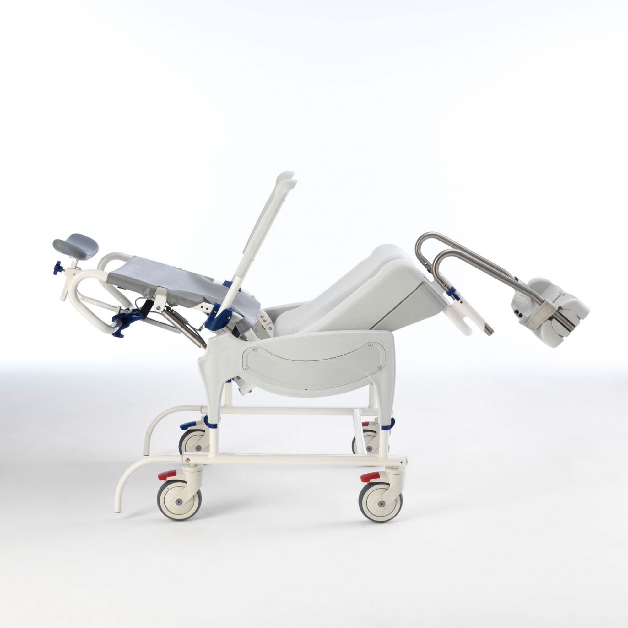 Aquatec ERGO DualVIP Shower Chair