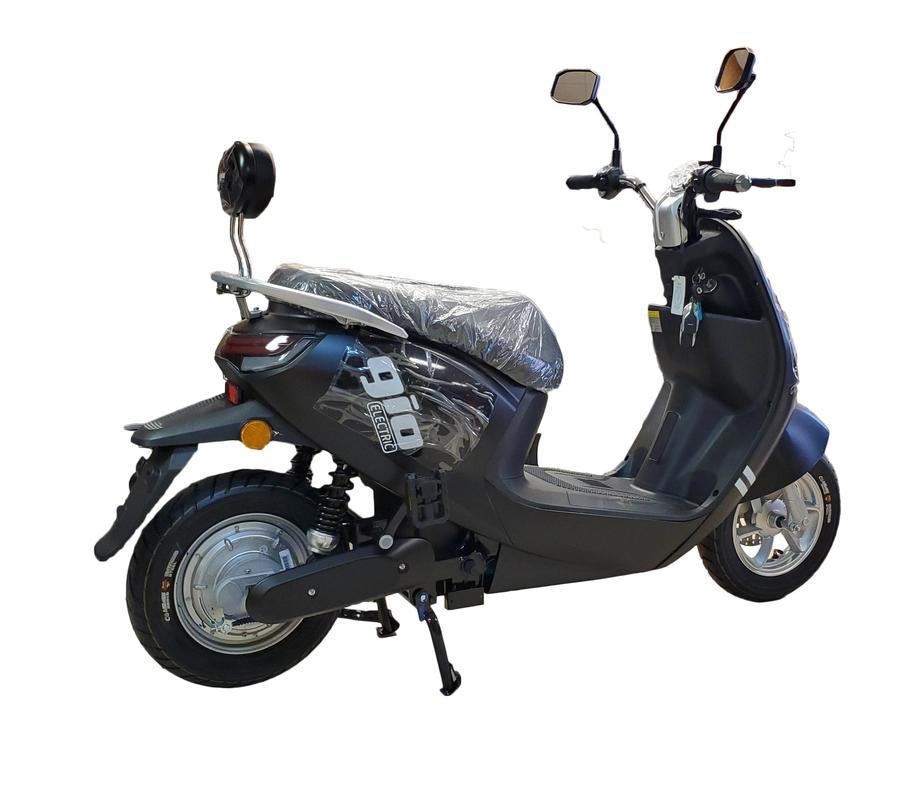 Gio Scooters Royale