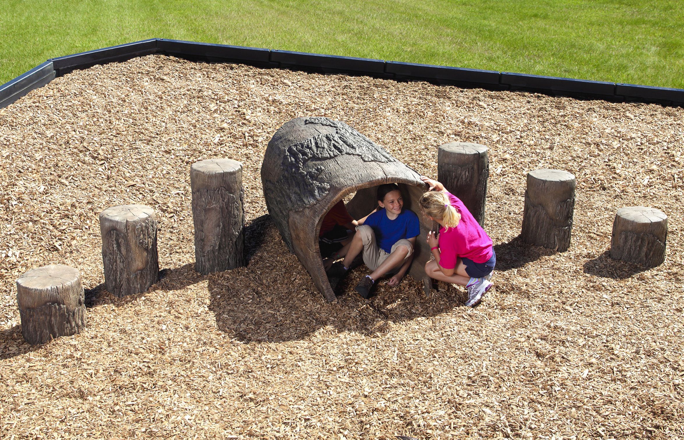 UltraPlay 4LT 4' Log Tunnel NatureROCKS Playset New