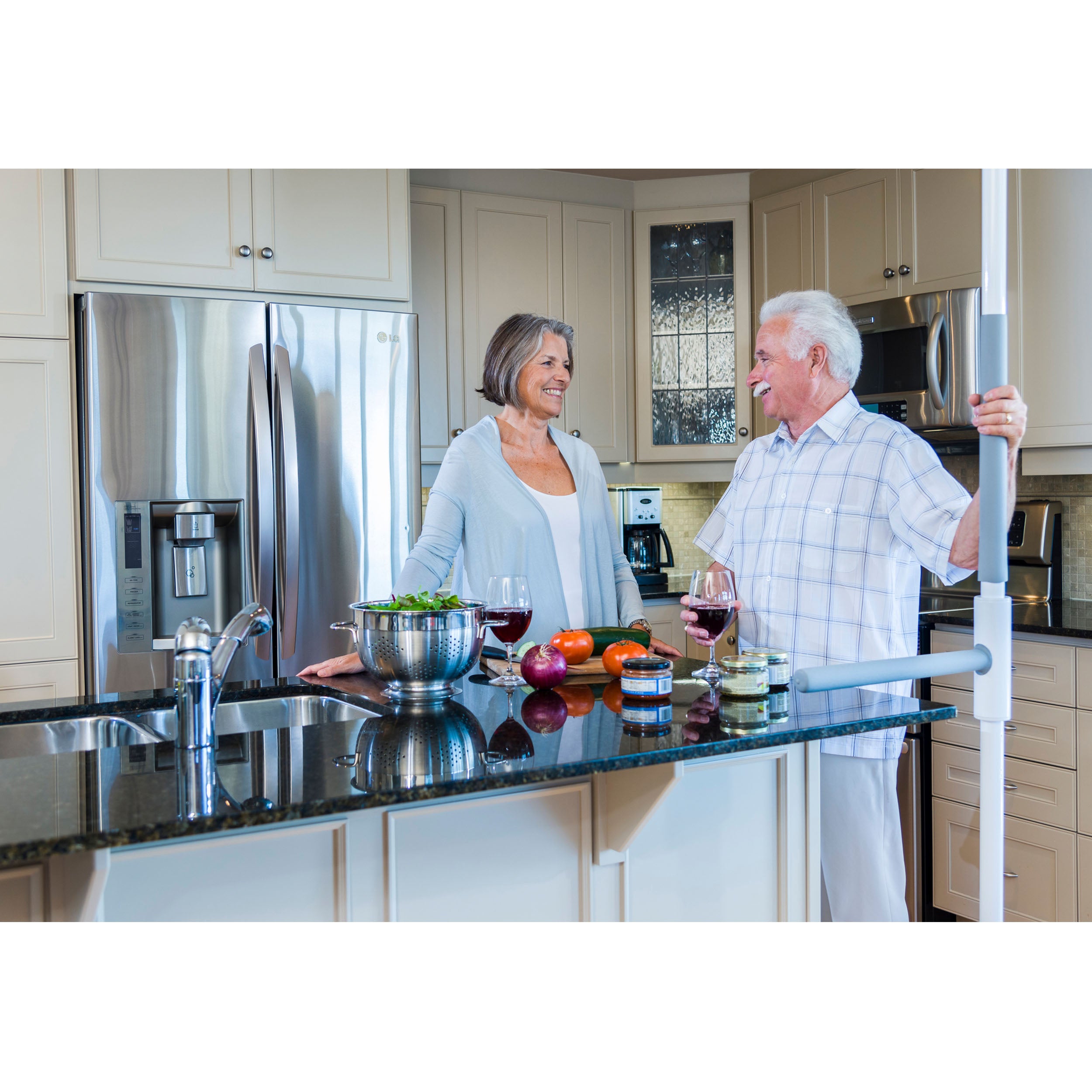 Healthcraft SuperPole with SuperBar