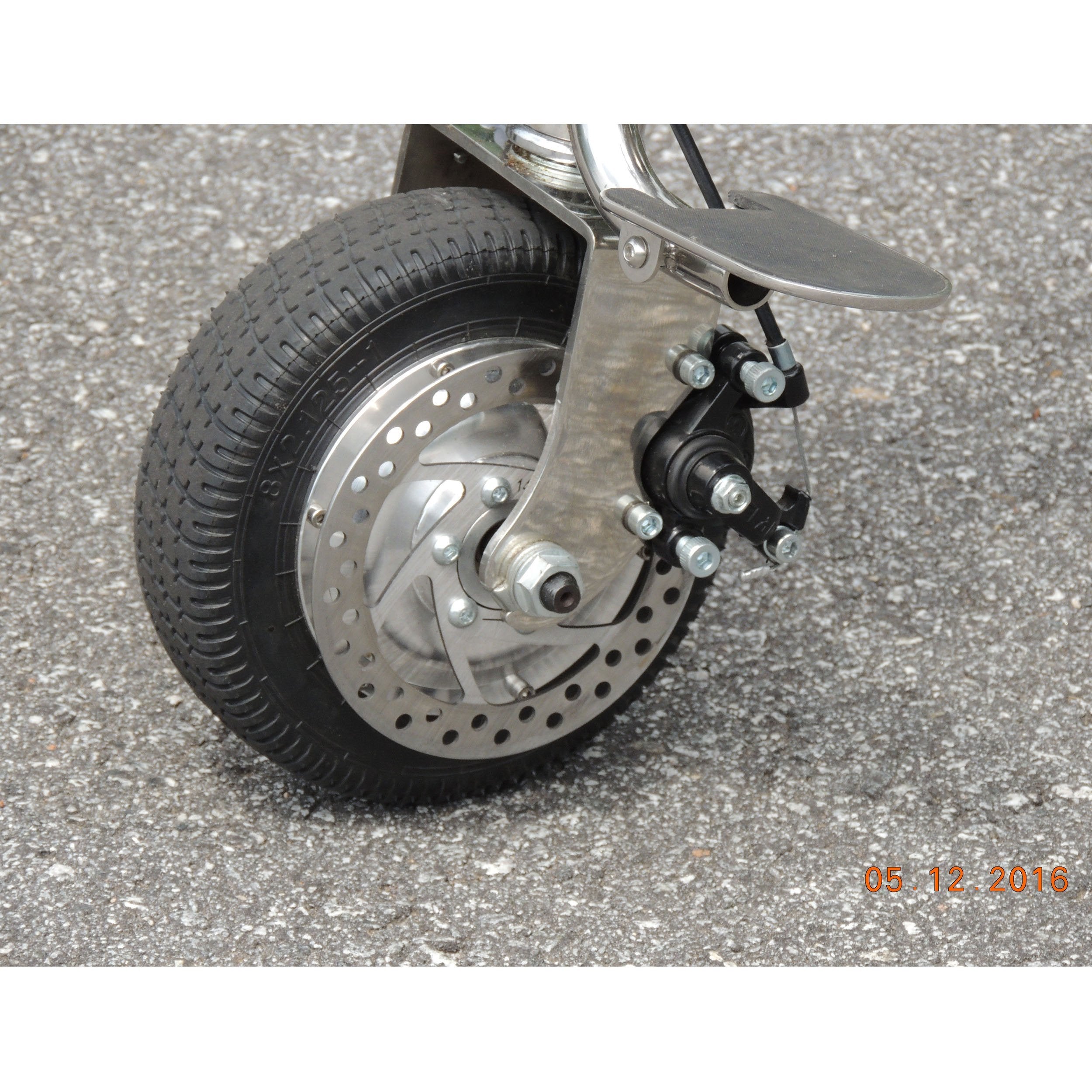 SmartScoot™ Lightweight Foldable 3-Wheel Mobility Scooter