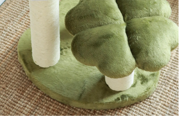 Four Leaf Clover Cat Tree
