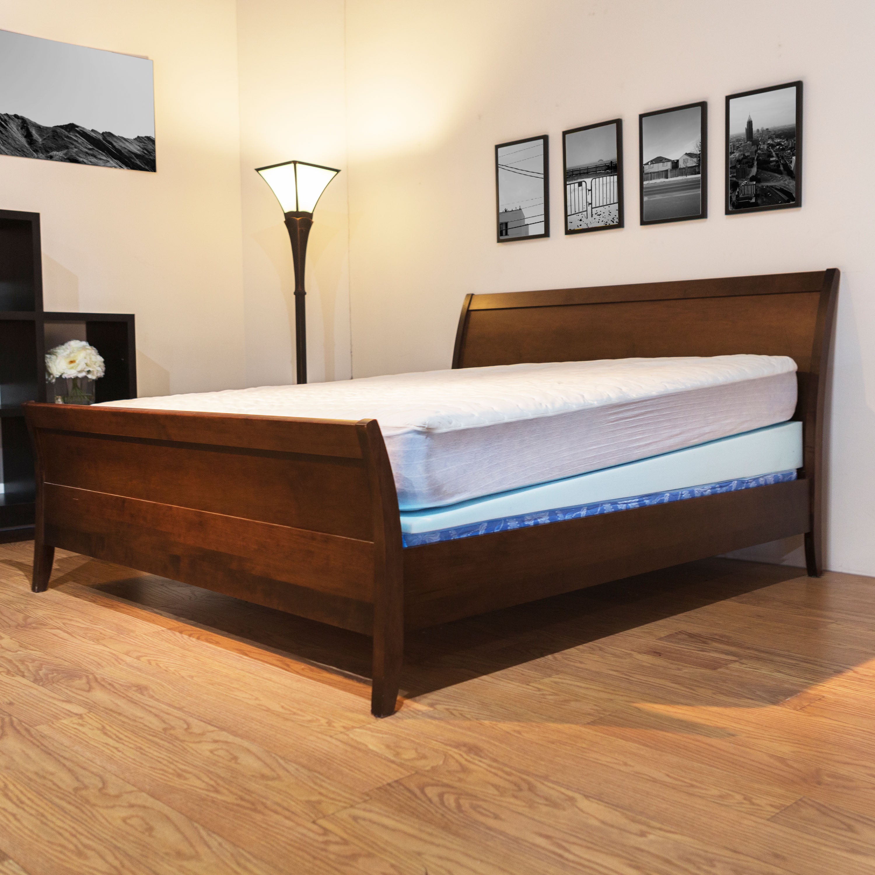 Avana Mattress Elevator