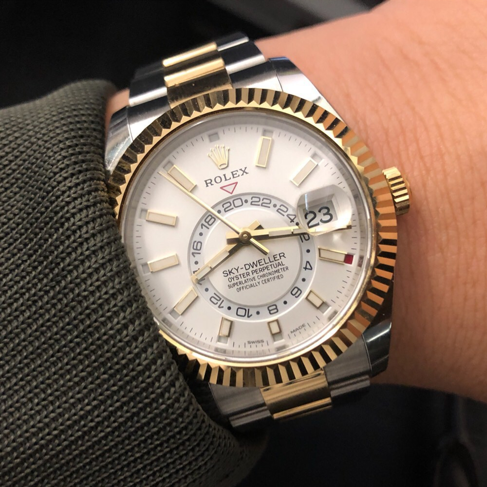 Sky-Dweller White Dial 42mm