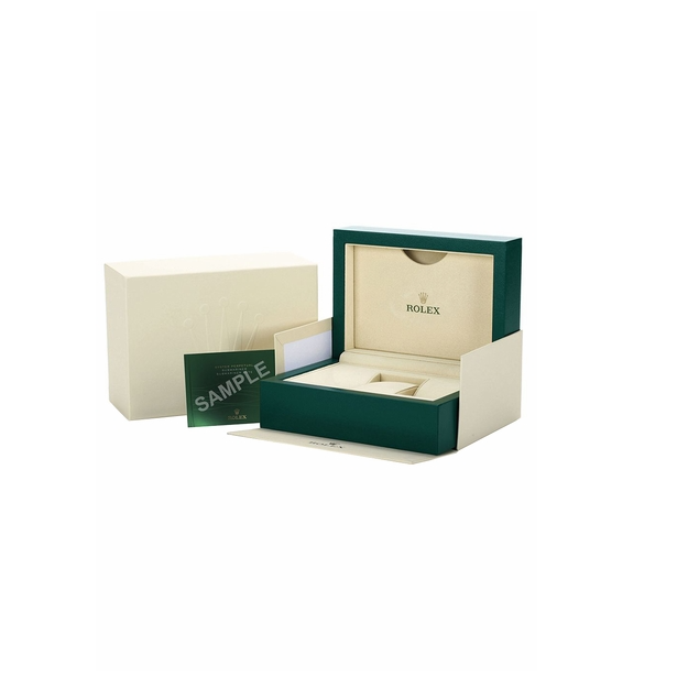 Submariner Date Black Dial Yellow Gold 41mm