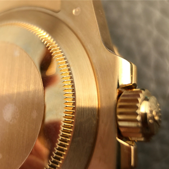 Submariner Date Black Dial Yellow Gold 41mm