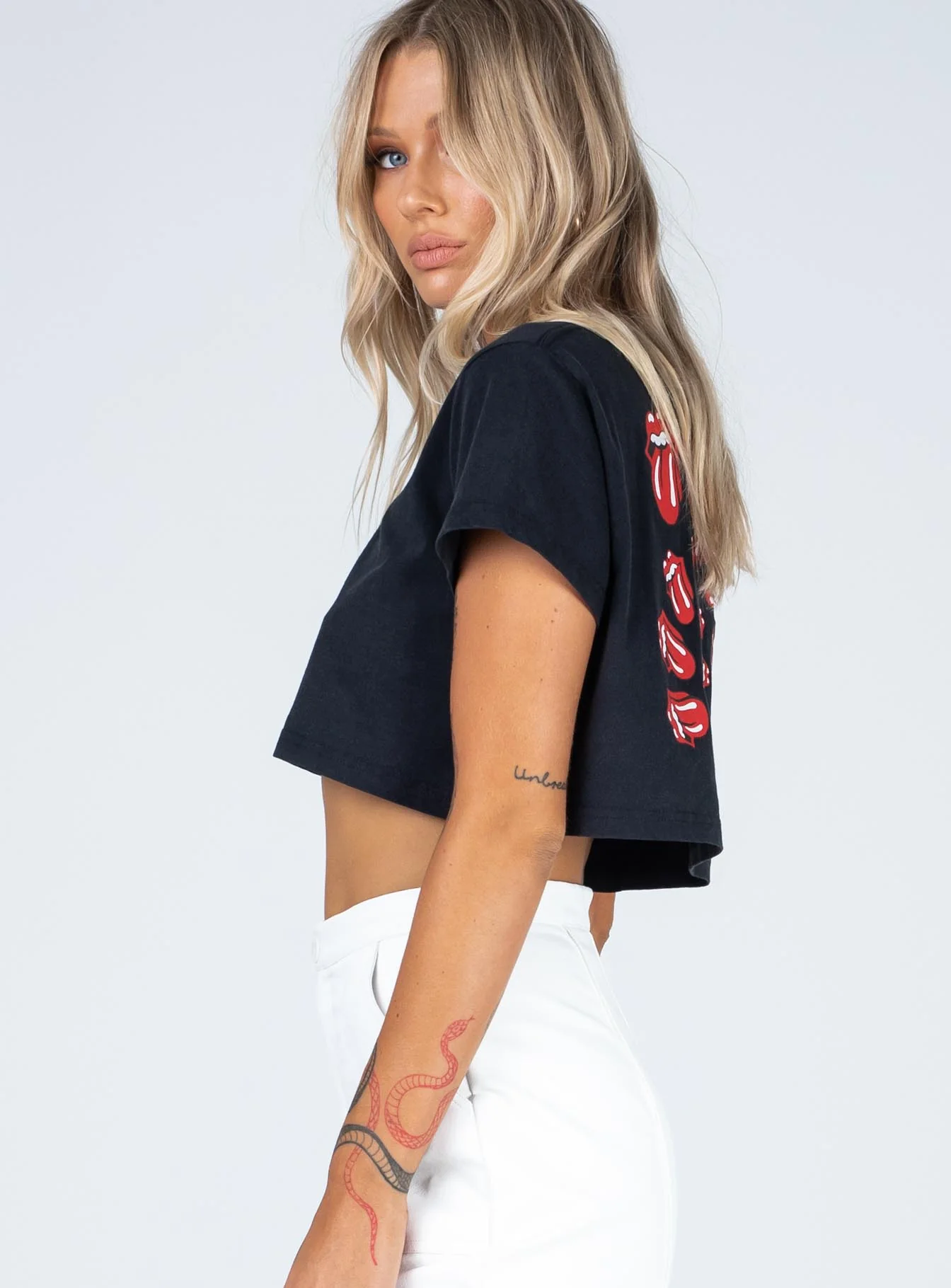 Rolling Stones Many Tongues Crop Tee Black