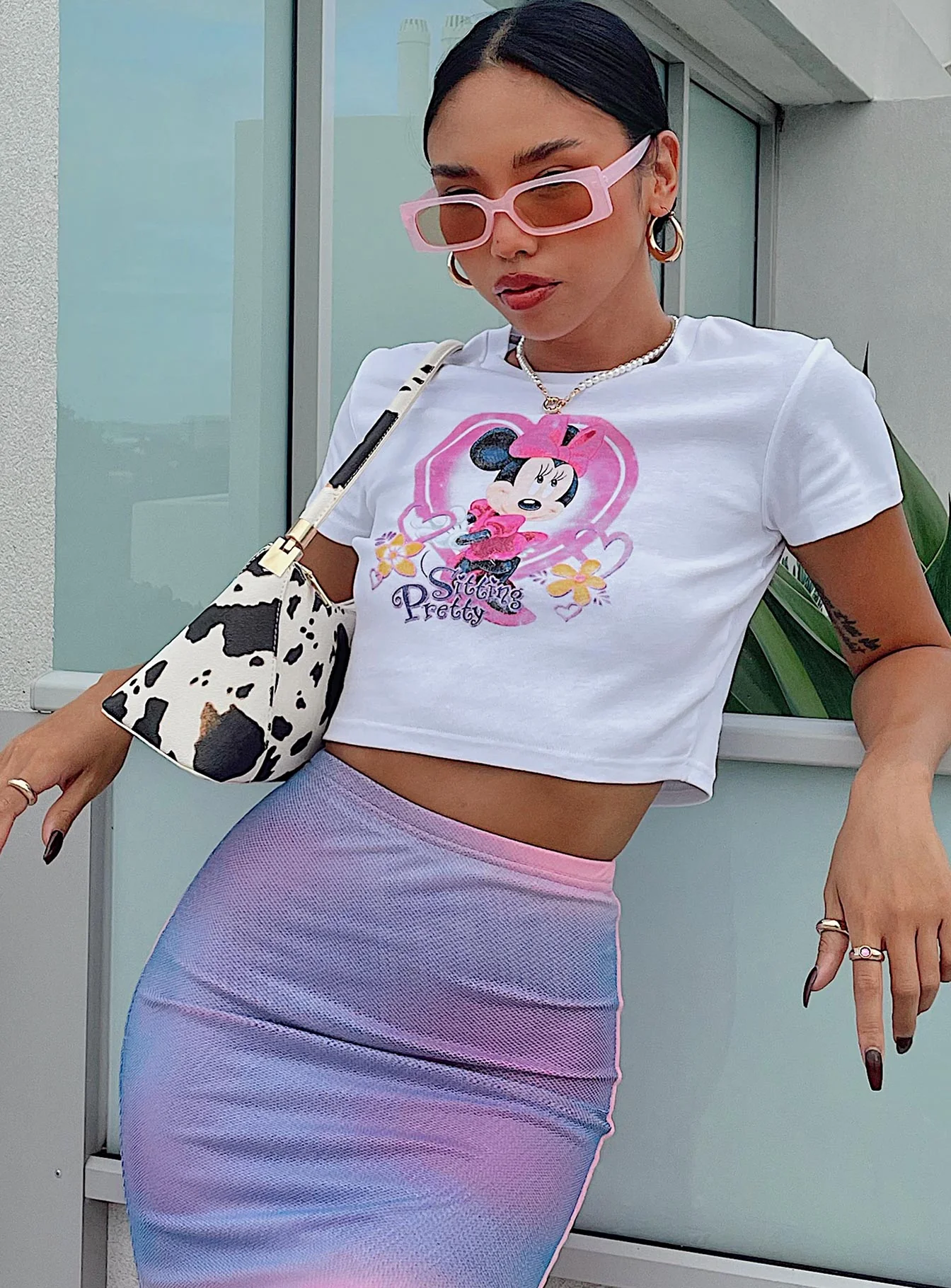 Disney Minnie Mouse Sitting Pretty Cropped Tee White