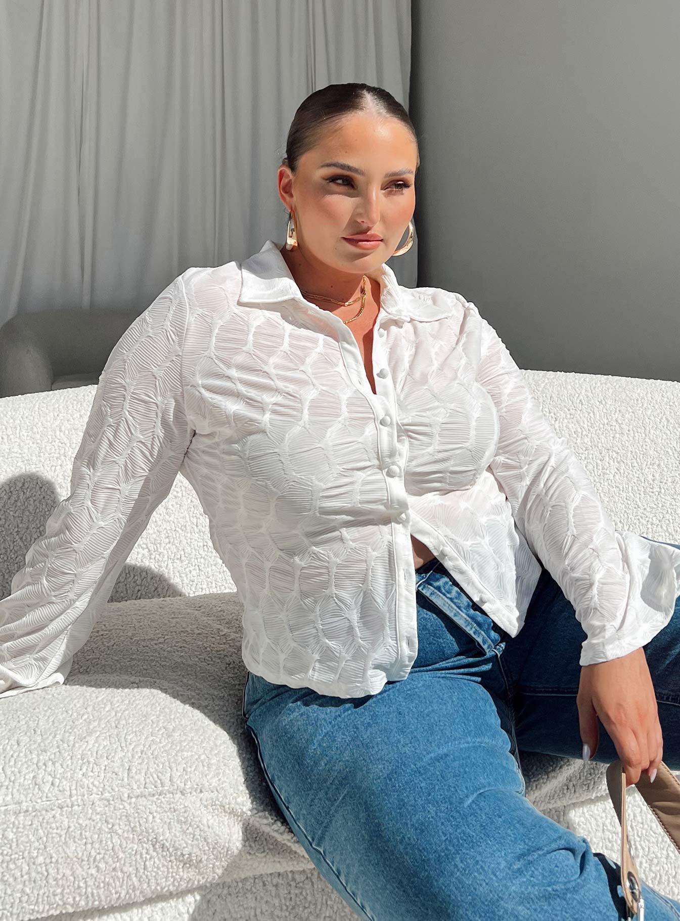 Elisa Top White Curve