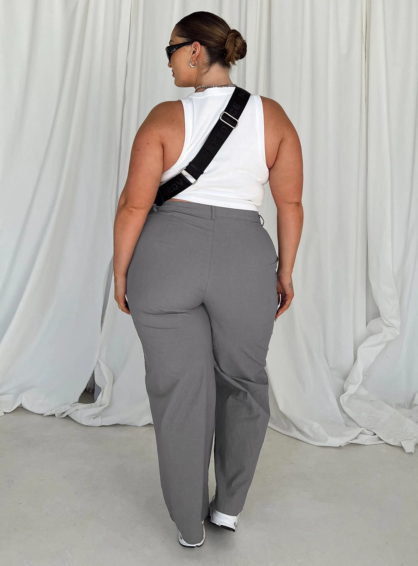 Betsy Pants Grey Curve