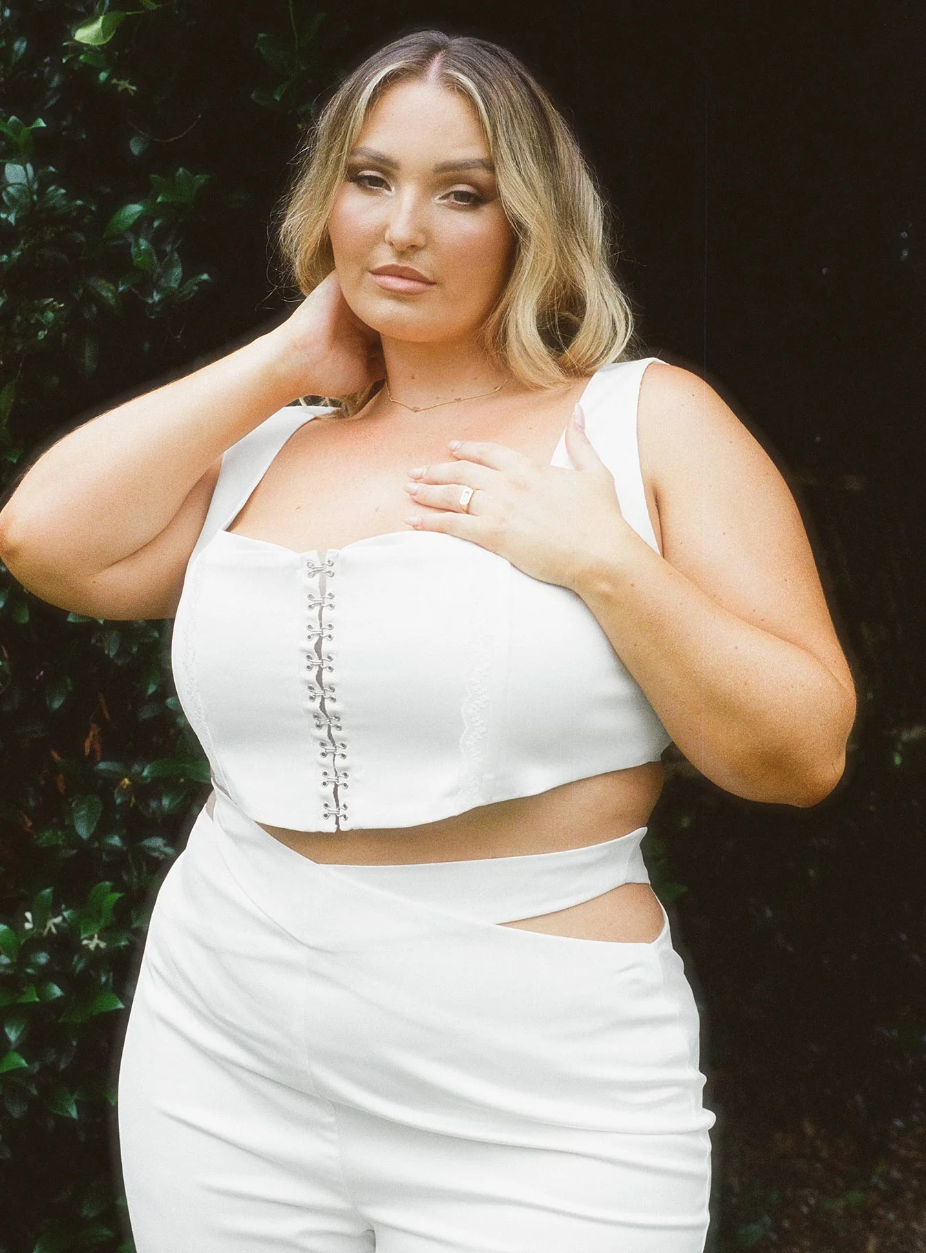 Wild About You Set White Curve